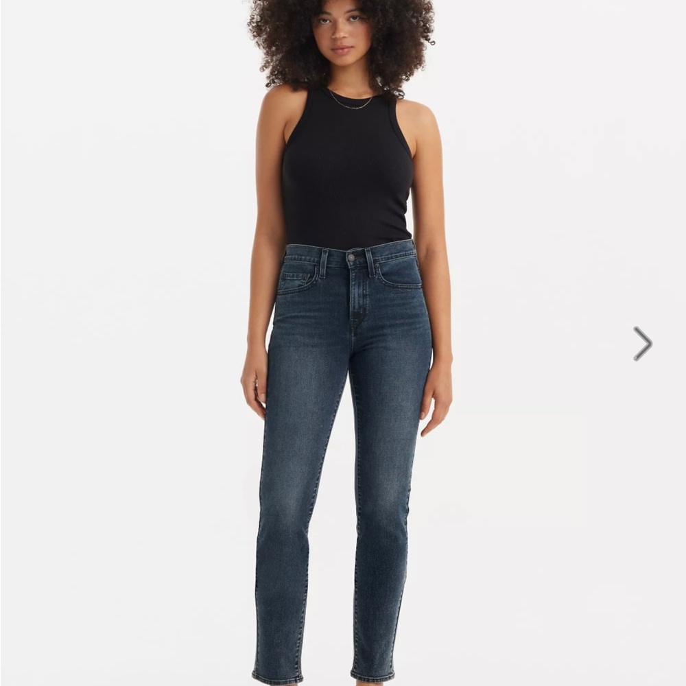Levi’s 724 High Rise Straight Women’s Jeans